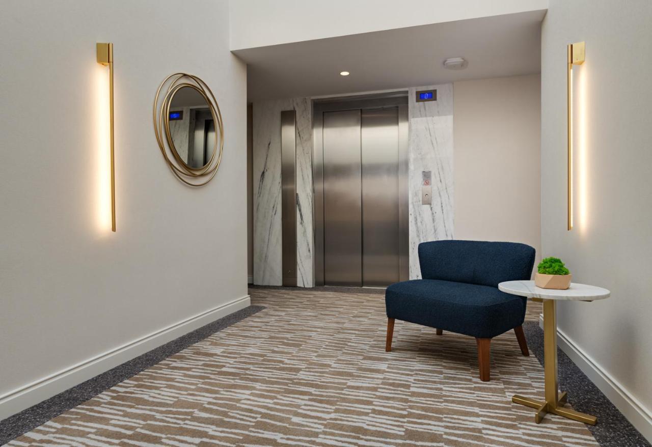 Gleam Collection Hotel Istanbul Ngoại thất bức ảnh The elevator lobby