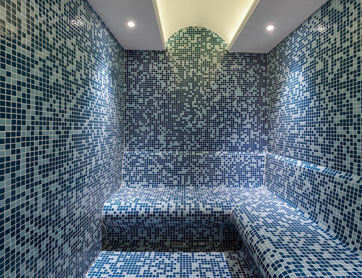 Gleam Collection Hotel Istanbul Ngoại thất bức ảnh A modern Turkish bath